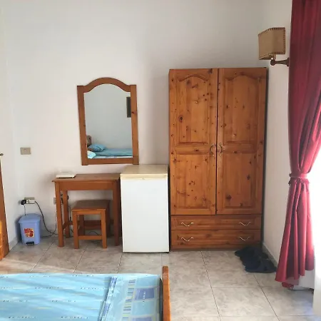 Pepeto Albania מלון